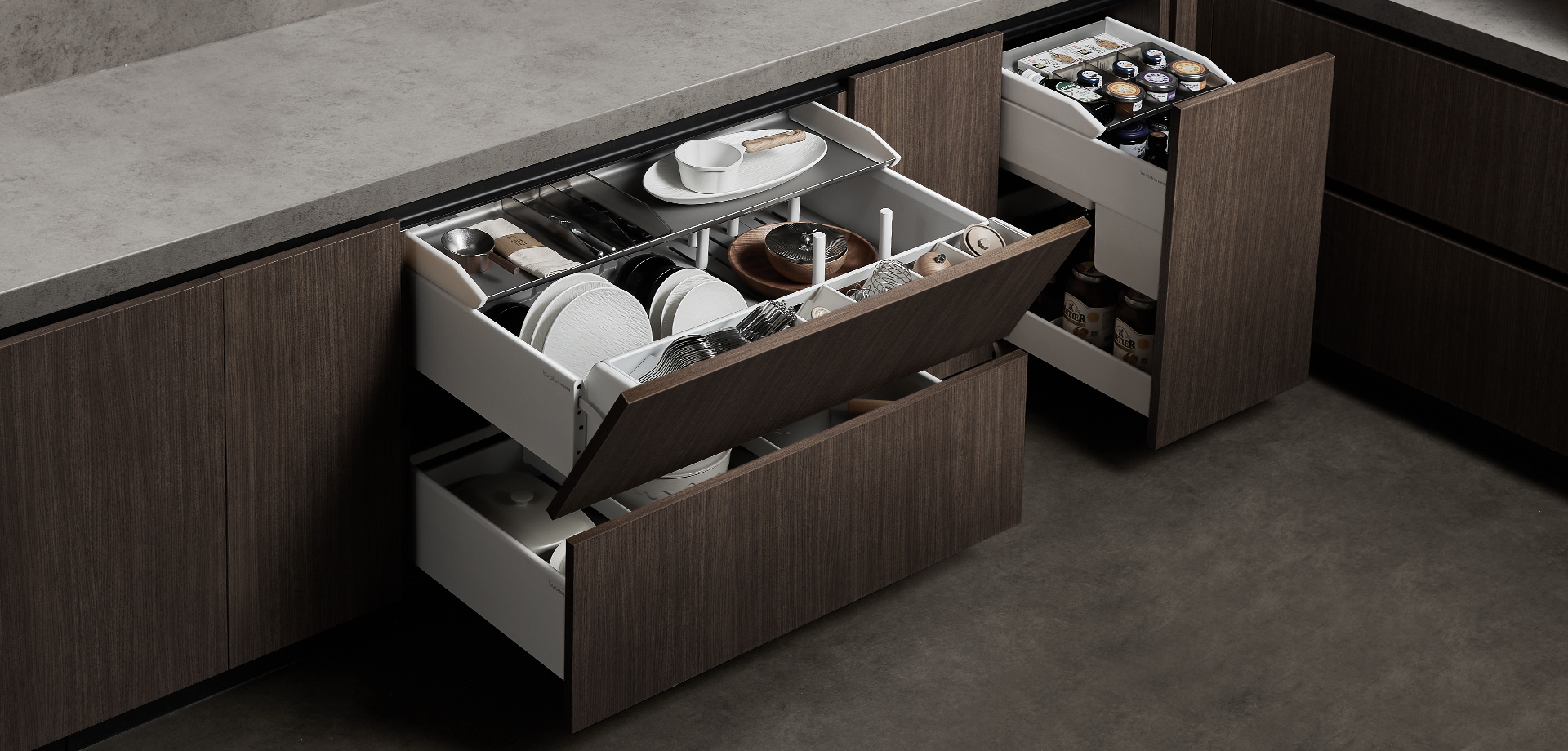 Kitchen Storage Hardware