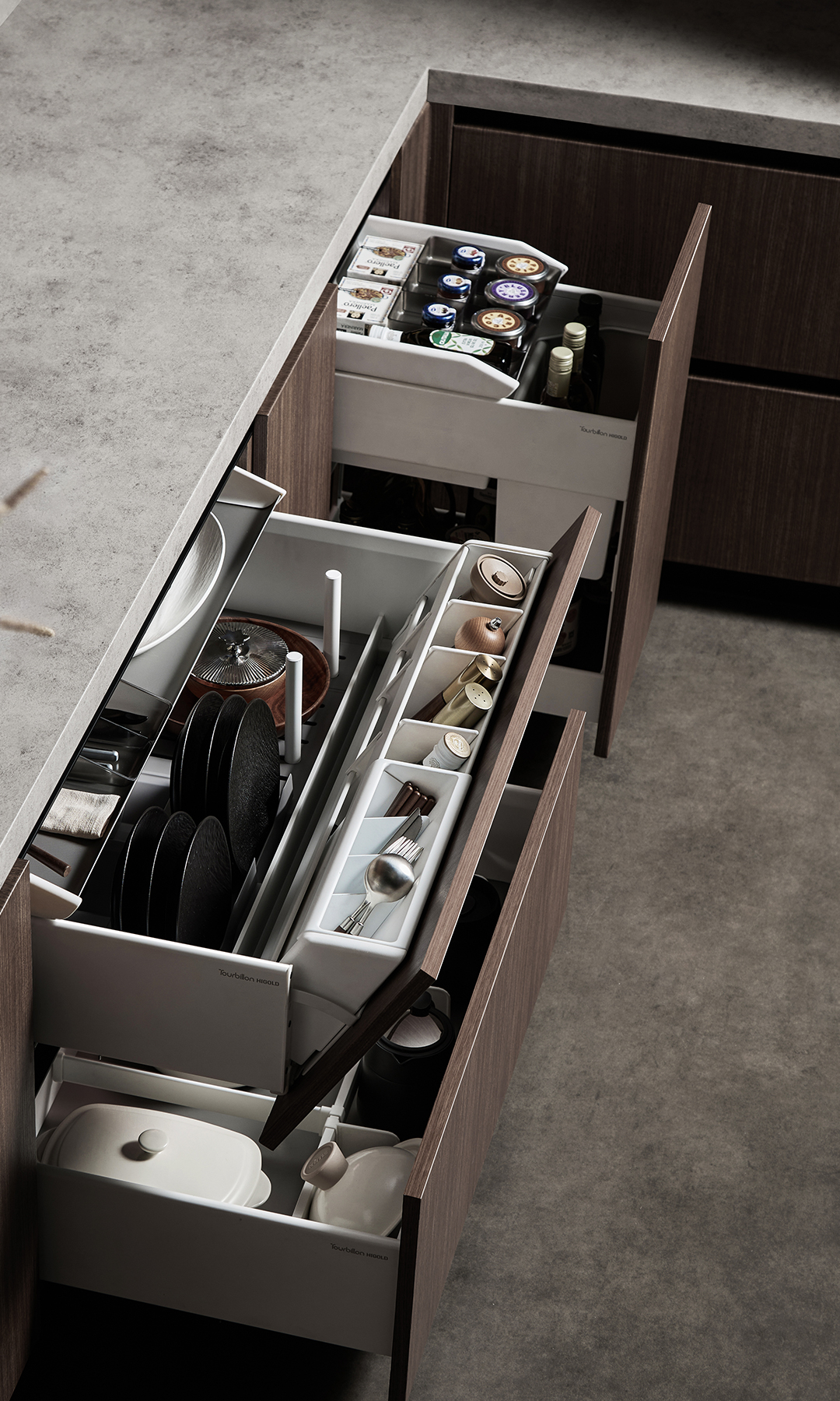 Kitchen Storage Hardware